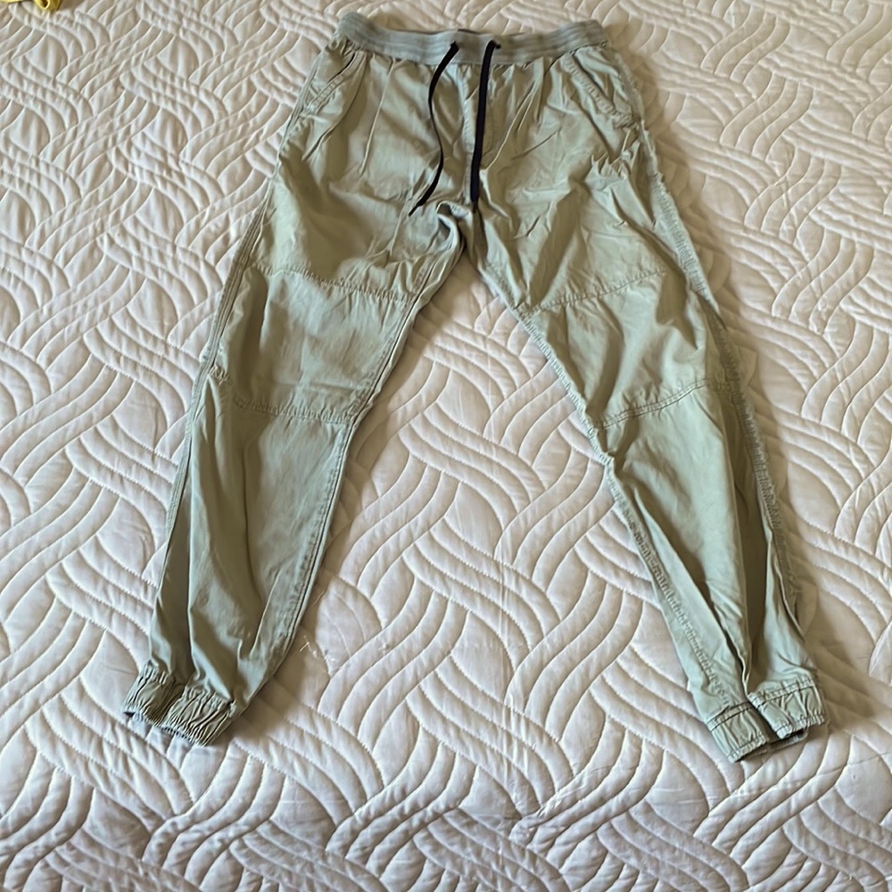 American Eagle pants